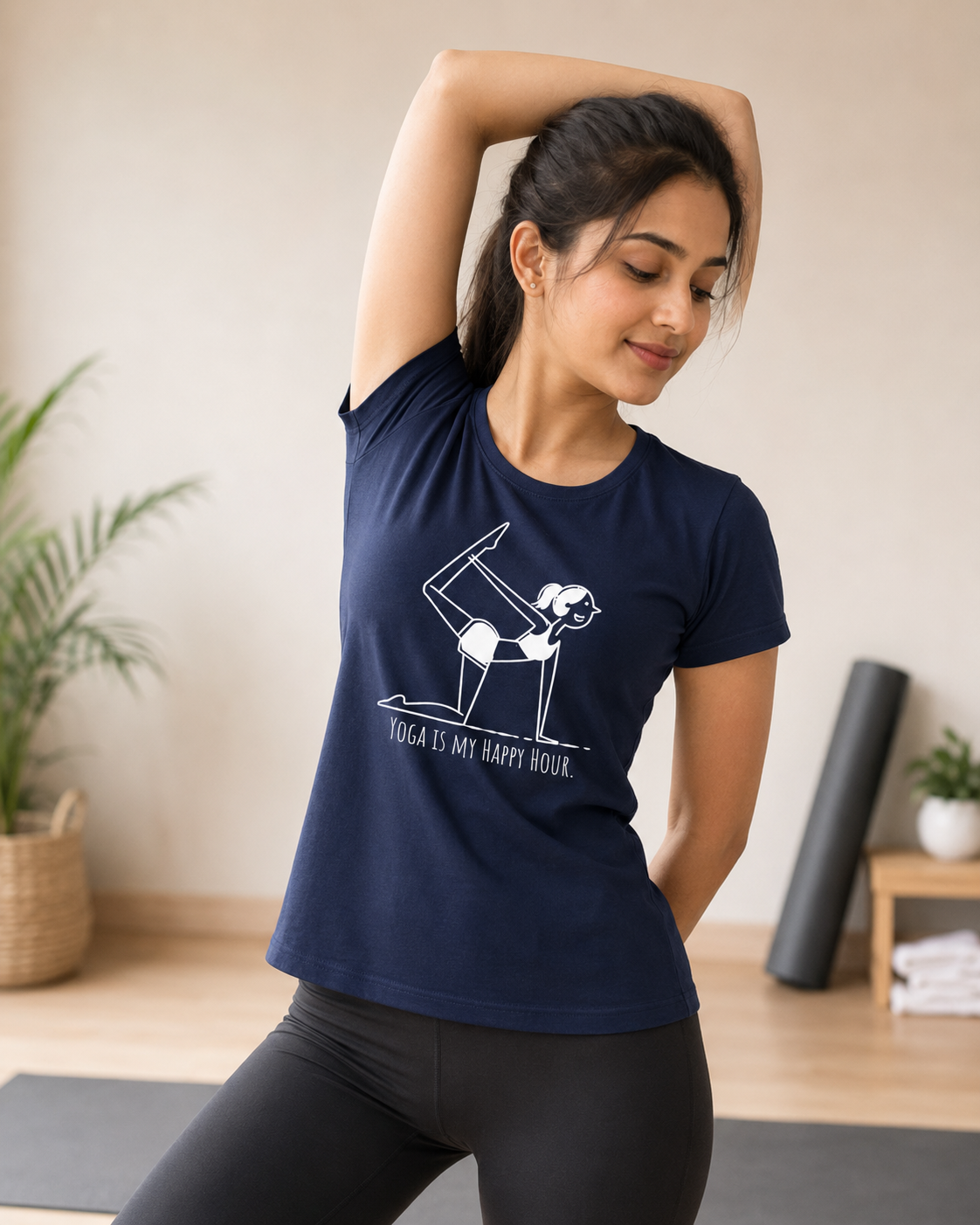 YOGA TIME - Women's Round Neck T-Shirt